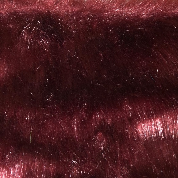 Burgundy smooth fuzzy purse - Picture 3 of 5